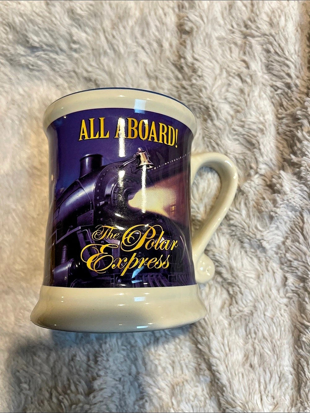 The Polar Express mug Purple & Cream